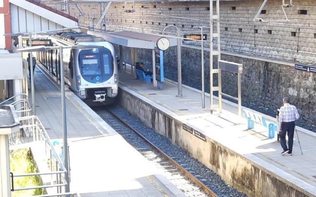 La estación de Elgoibar va ser testigo de unas obras de mejora del trazado que se prolongarán varios meses.