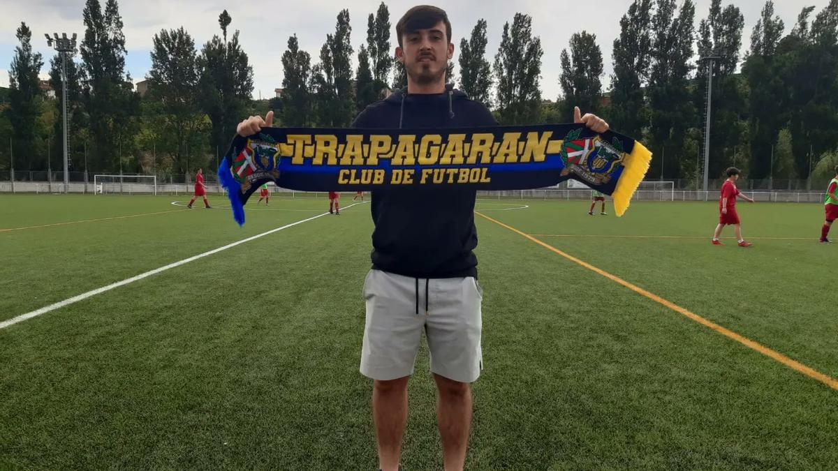 Lander Sollano Duro, en una imagen del pasado mes de junio tras ascender del Sénior B.