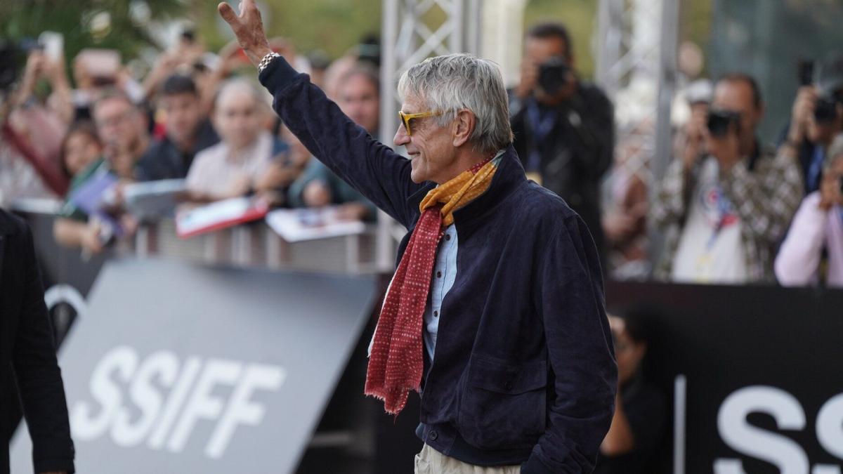 El Zinemaldia calienta motores: las llegadas, la alfombra roja, carteles y una ciudad preparada para el buen cine Arnaitz Rubio, Ruben Plaza, EFE