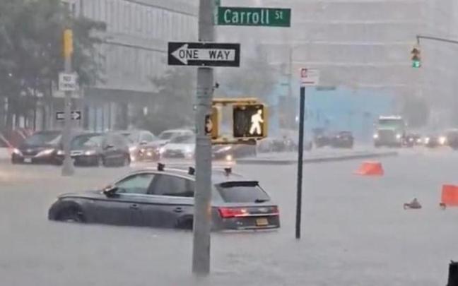 Inundaciones en el centro de Nueva York. Inundaciones en el centro de Nueva York.