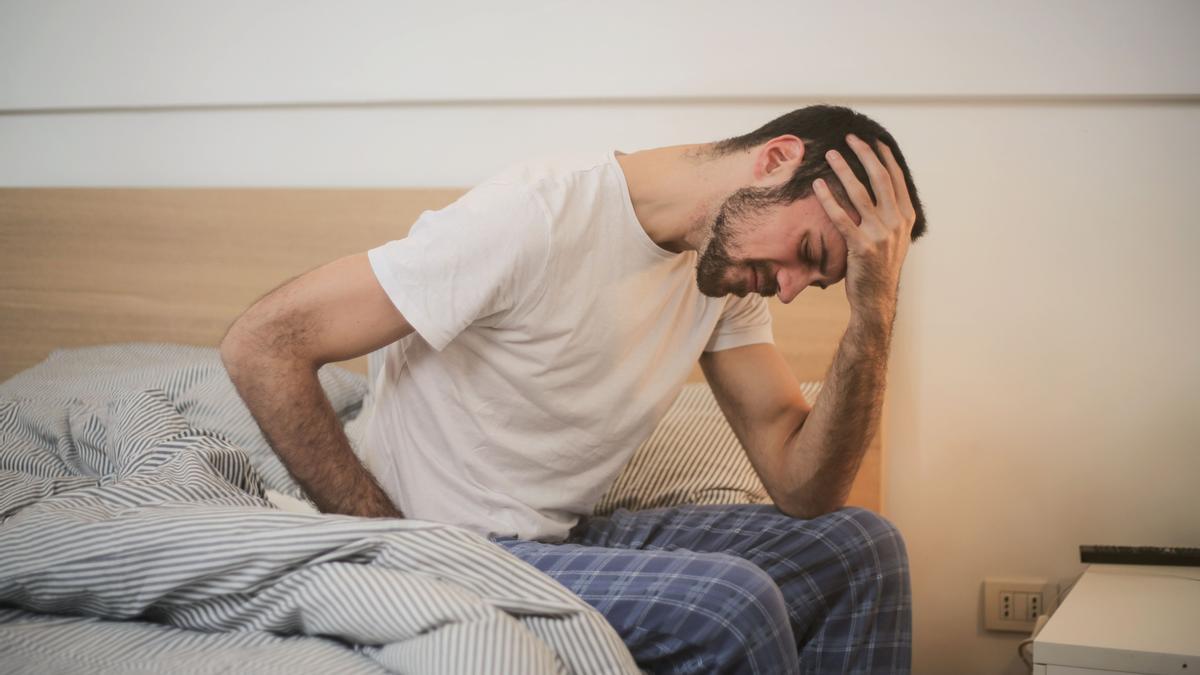 Las señales de alarma: Cómo reconocer un ictus a tiempo.