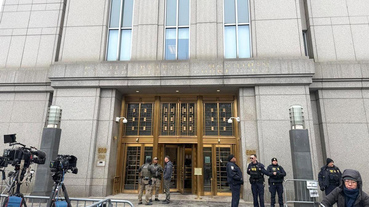 Tribunal federal de Manhattan: Maduro se enfrenta a cargos de narcoterrorismo tras su captura por parte de la Administración Trump.