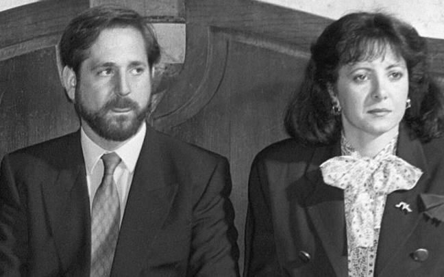 Imagen de los hermanos Urquijo en el juicio del asesinato de sus padres.