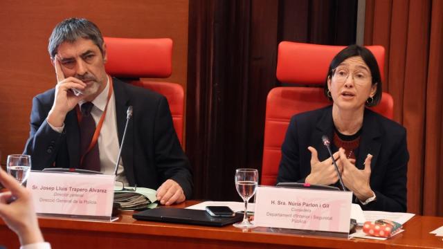 El director general de la Policia, Josep Lluís Trapero, y la consellera de Interior y Seguridad Pública, Núria Parlon.