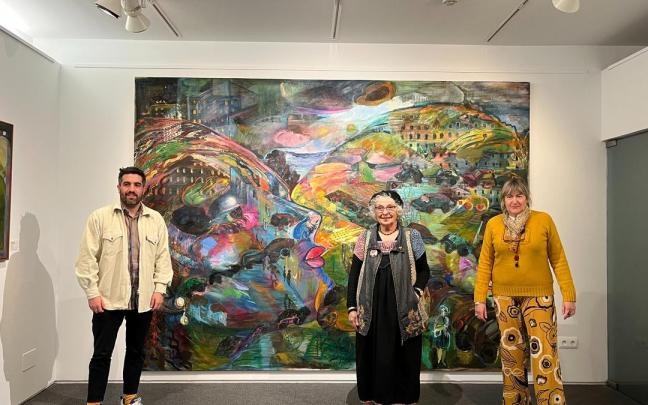 Borja Olazabal, Elena Bengoechea y María Jose Aranzasti.