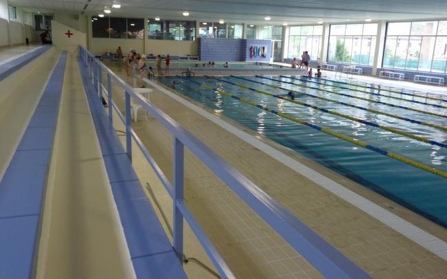 Una imagen de las piscinas interiores del polideportivo de Musakola.
