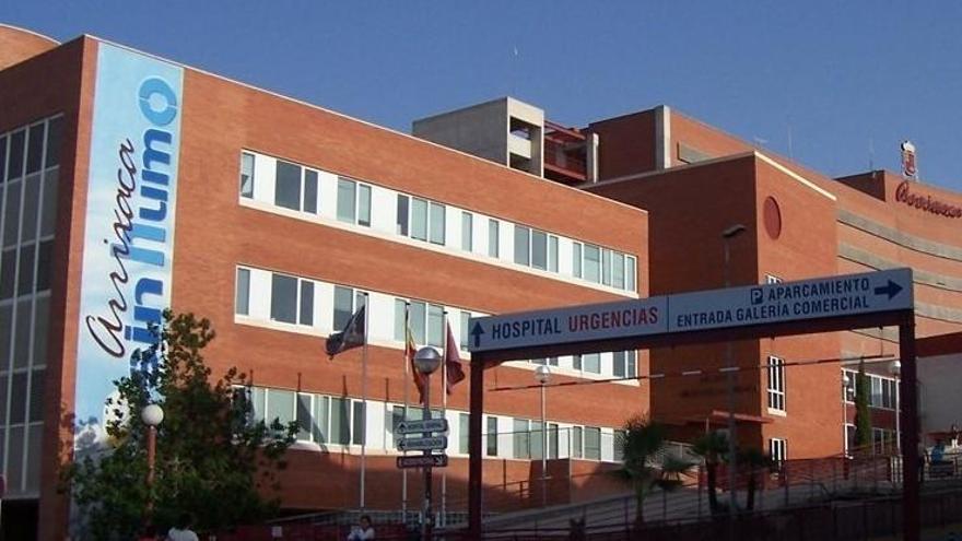 Exterior del Hospital Virgen de la Arrixaca, situado en el municipio de El Palmar, Murcia.