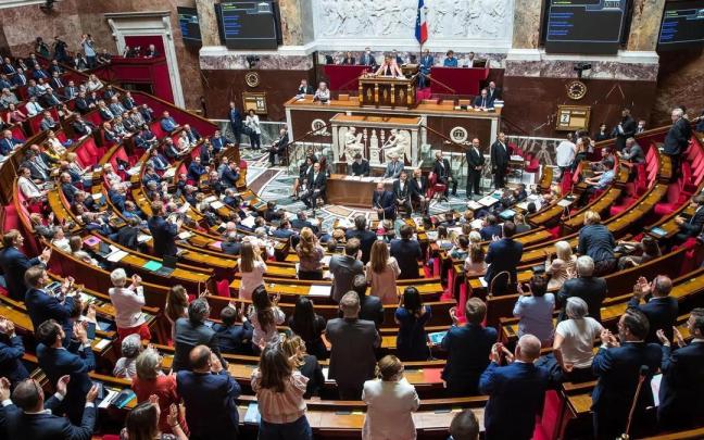 Un pleno de la Asamblea Nacional francesa / EFE Un pleno de la Asamblea Nacional francesa
