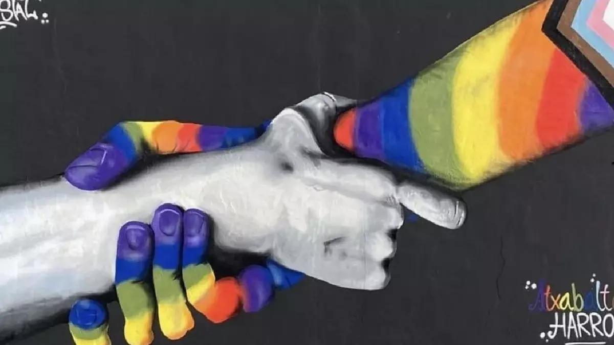 Expresivo mural realizado por Mutiko Kristal en una pasada edición de la jornada reivindicativa 'Atxabalta Harro'.