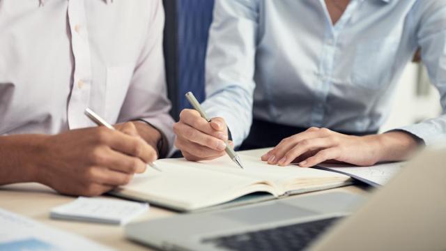 El Estatuto establece un régimen de multas para empresas que incumplan los derechos de los becarios.