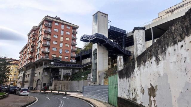 Los vecinos llevaban tiempo demandando la entrada en servicio del nuevo ascensor.