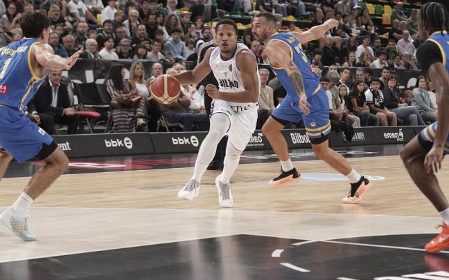 Melwin Pantzar participó de la actuación coral de Bilbao Basket en Atenas. / MIGUEL ACERA
