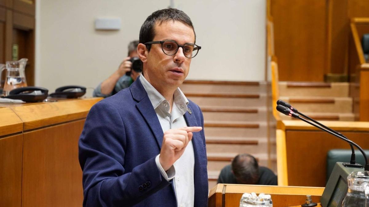 El portavoz parlamentario de EH Bildu, Pello Otxandiano