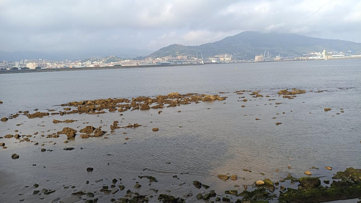 Nubes sobre la costa vizcaína