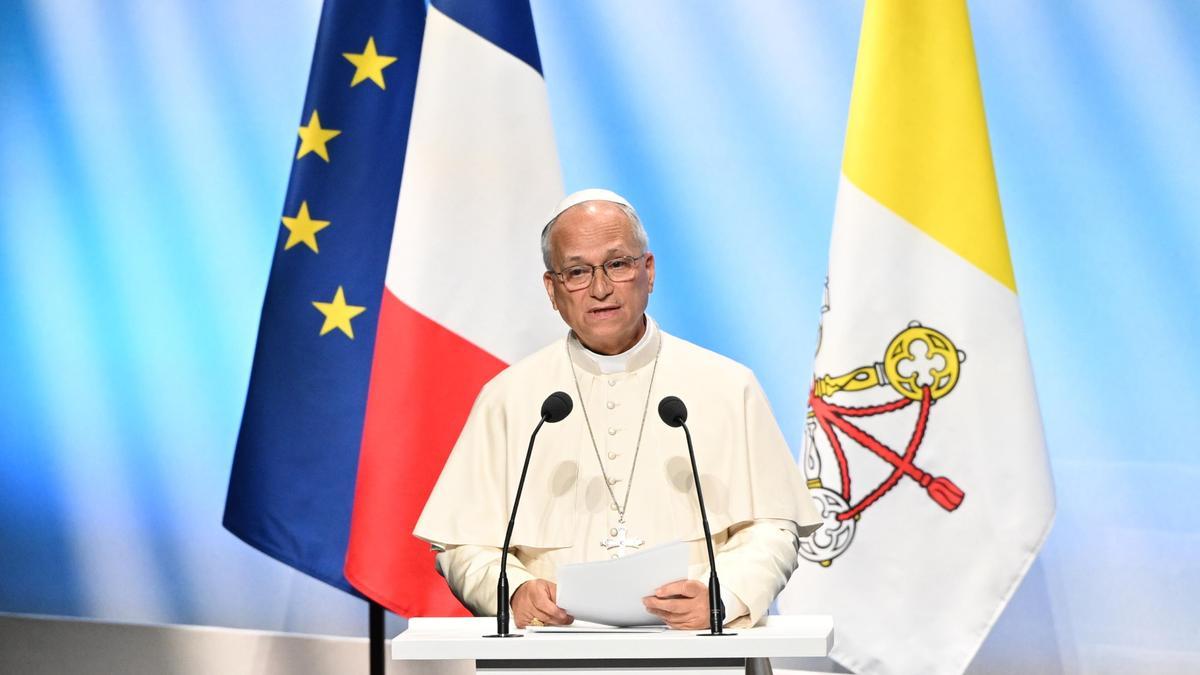 El papa León XIV asiste al encuentro "En las raíces de Europa por la paz y la unidad", en el Centro de Conferencias Robert Schuman, en Metz.