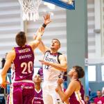 Una instantánea del duelo jugado entre ambos el pasado mes de septiembre en plena pretemporada. / HIOPOS LLEIDA