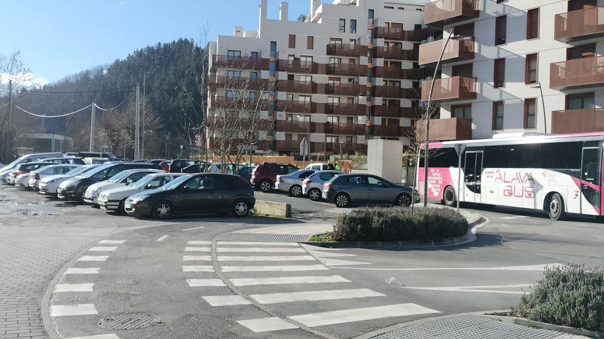El punto donde arrancará el nuevo tramo de carril bici hasta la rotonda de Takolo.