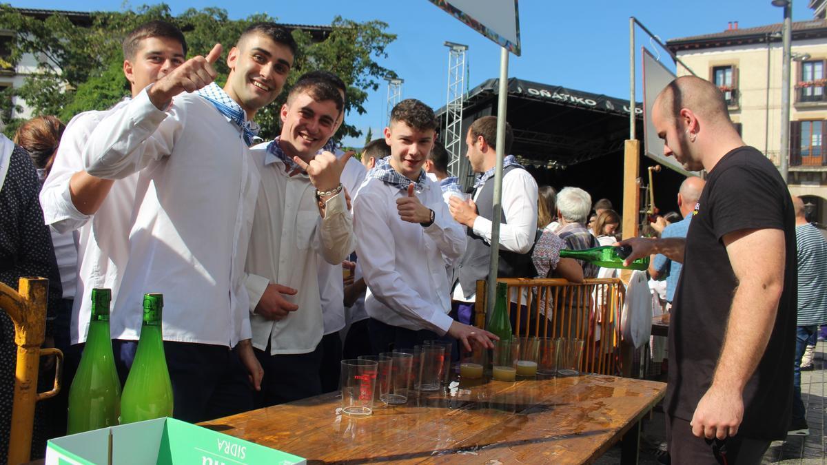 Oñati se vuelca con Herri Eguna