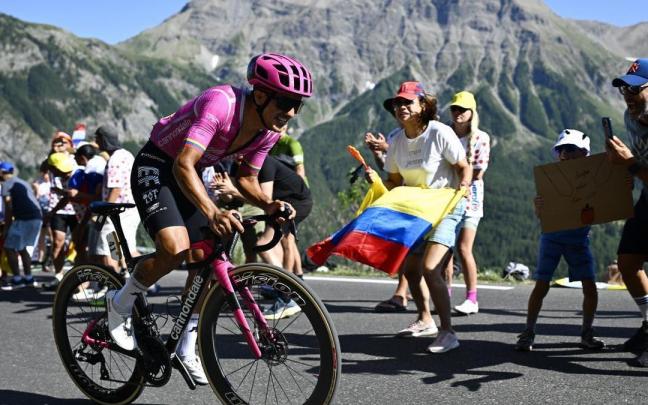 Richard Carapaz, en la última ascensión.