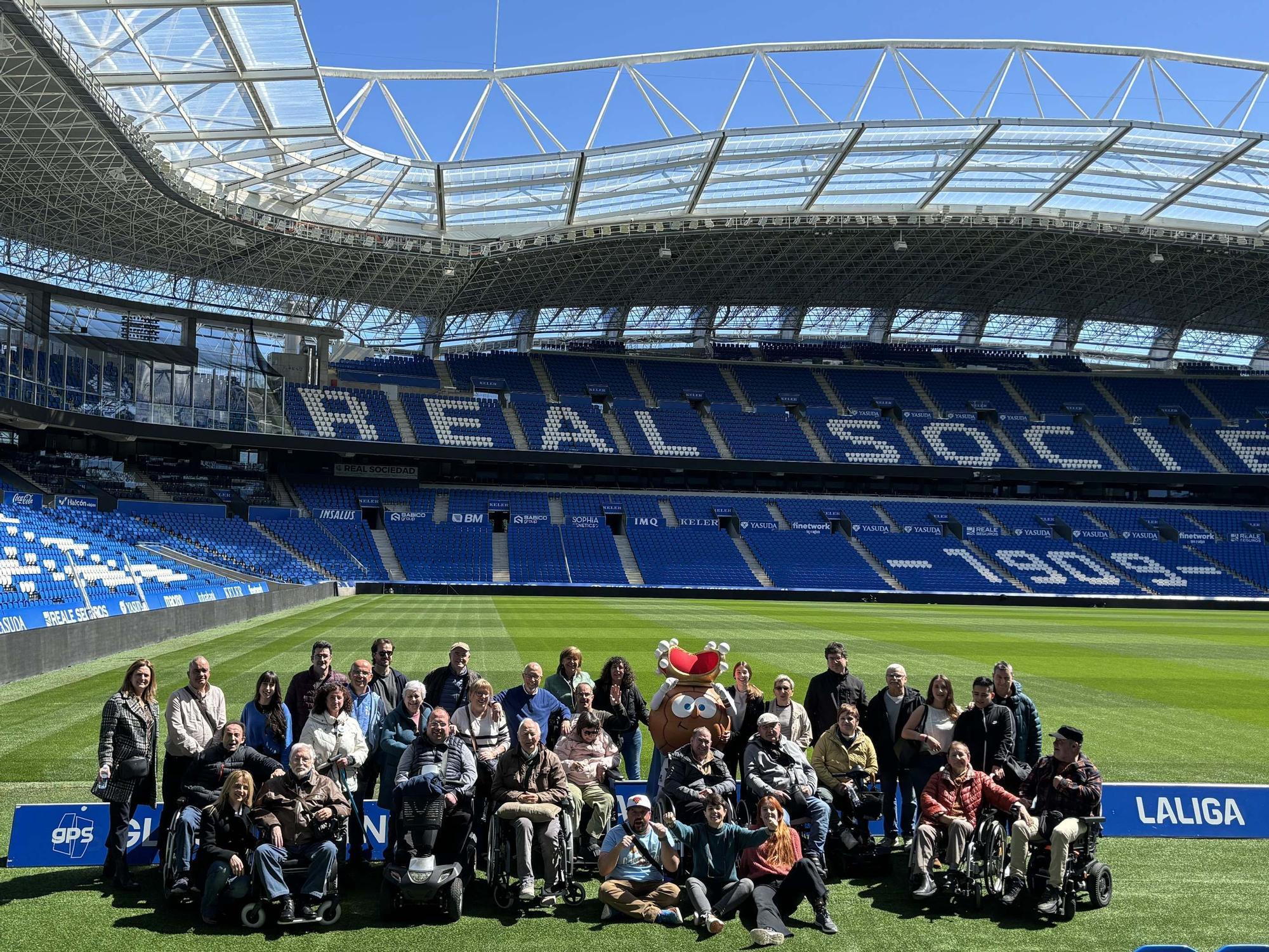 Atece visita las instalaciones del Reale Arena