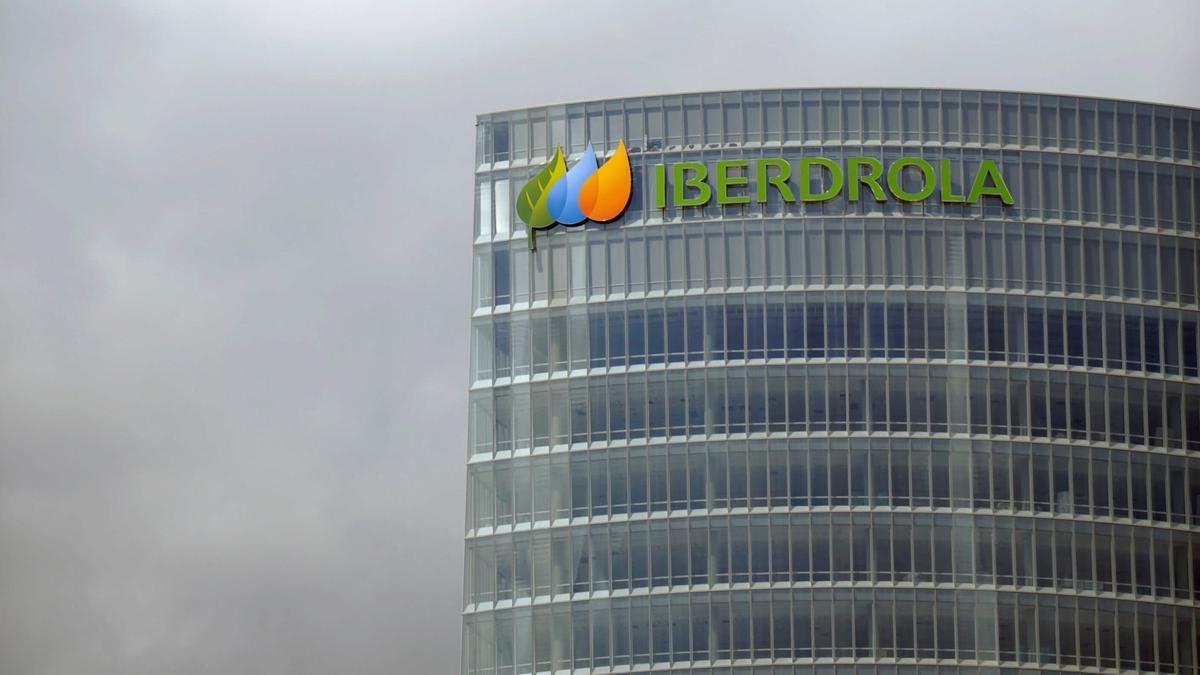 Vista general de la Torre Iberdrola en Bilbao