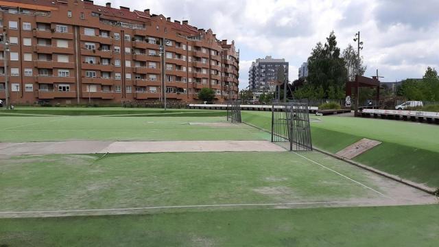Gasteizko Udalak Lakuako agorespace berritzeko lanak hasi ditu, instalazioaren segurtasuna eta kalitatea hobetzeko.