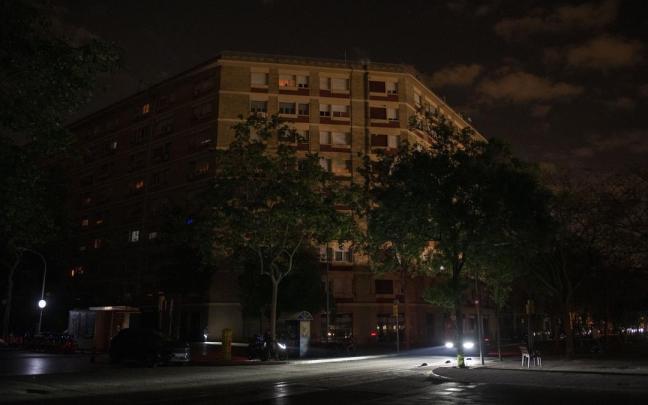Las calles de una ciudad sin luz durante el apagón / EP Las calles de una ciudad sin luz durante el apagón