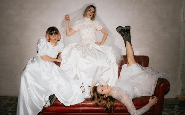 Lorea, Oiane y Nahikari mezclan estilos de música sin pudor.	[Fotografía: Cecilia Álvarez-Hevia Arias]