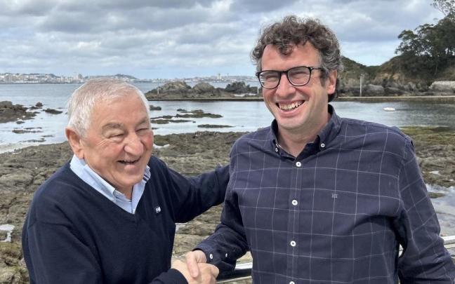 El sindicalista Suso Díaz y el candidato de Por Coruña a la alcaldía, José Manuel Sande.