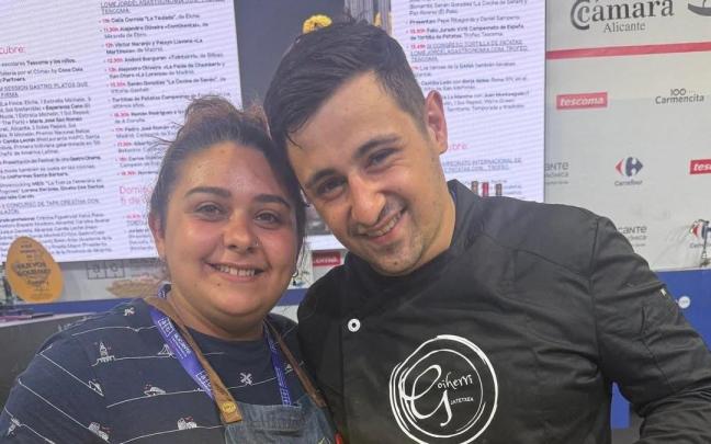 Amaia Estalayo y Jon Agirre.