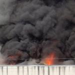 Incendio en una nave de gestión de residuos en el Polígono das Gándaras en Pontevedra