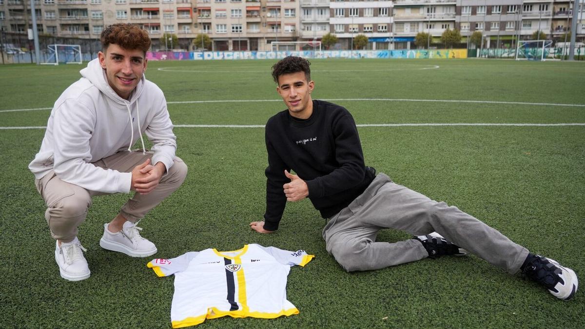 Altair Reyes y Aymane Jelbat.