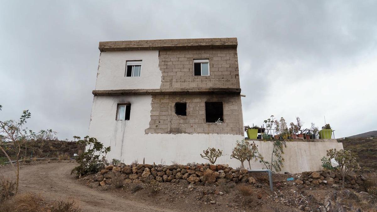 El exterior de la vivienda situada en el municipio tinerfeño de Arona.
