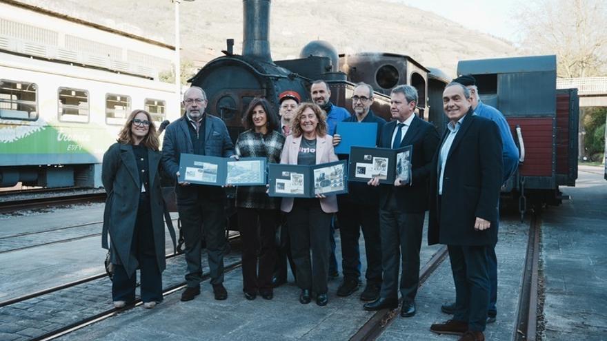 Presentación en Azpeitia de los dos sellos dedicados al tren de vapor de Euskotren y al oficio de fogonero