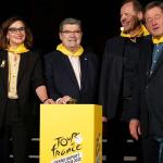 El alcalde de Bilbao, Juan Mari Aburto, el portavoz del Gobierno vasco, Bingen Zupiria, la diputada de Administración Pública y Relaciones Institucionales, Elixabete Etxanobe y el director general de Tour, Christian Prudhomme