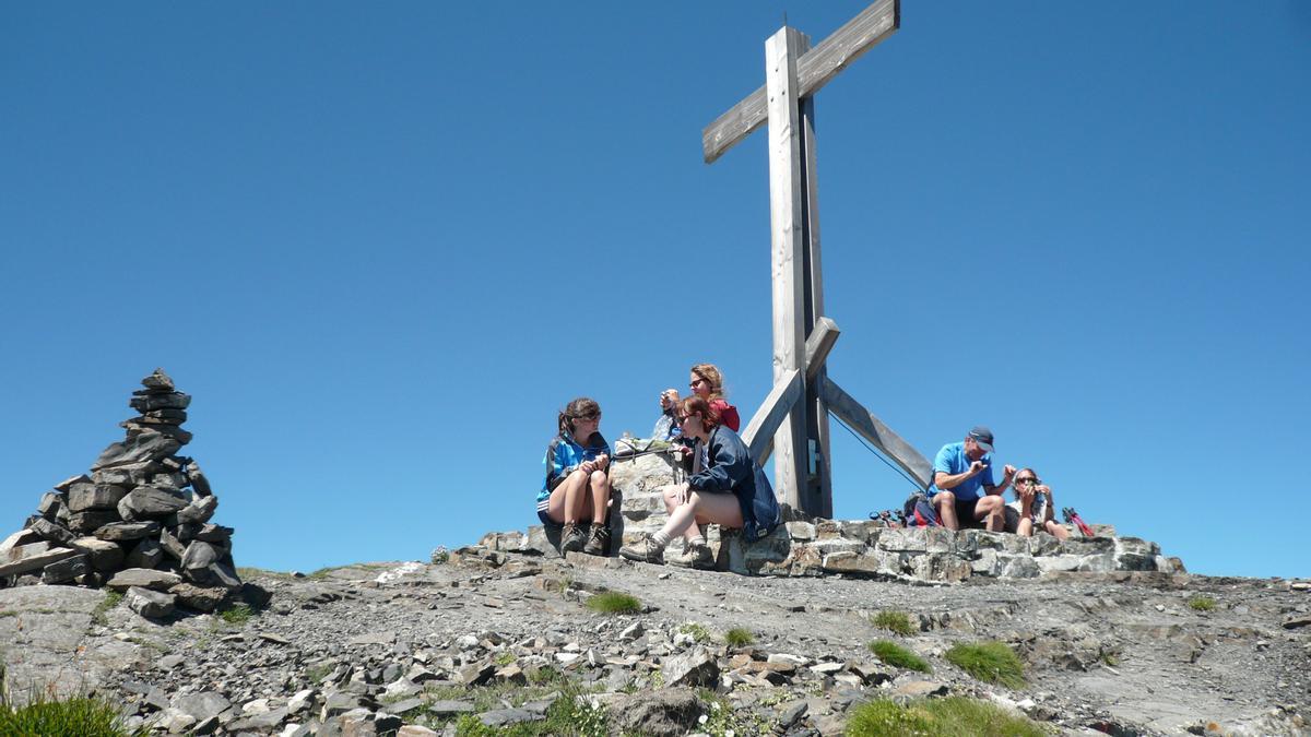 La cima del mote Naafkopf, una frontera a 2,570 metros de altitud.