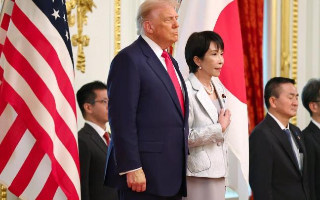 La primera ministra de Japón, Sanae Takaichi, ha mantenido un encuentro bilateral este martes en el palacio Akasaka de Tokio con el presidente de Estados Unidos, Donald Trump.