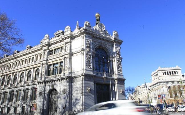 Fachada del banco de España. Fachada del banco de España.