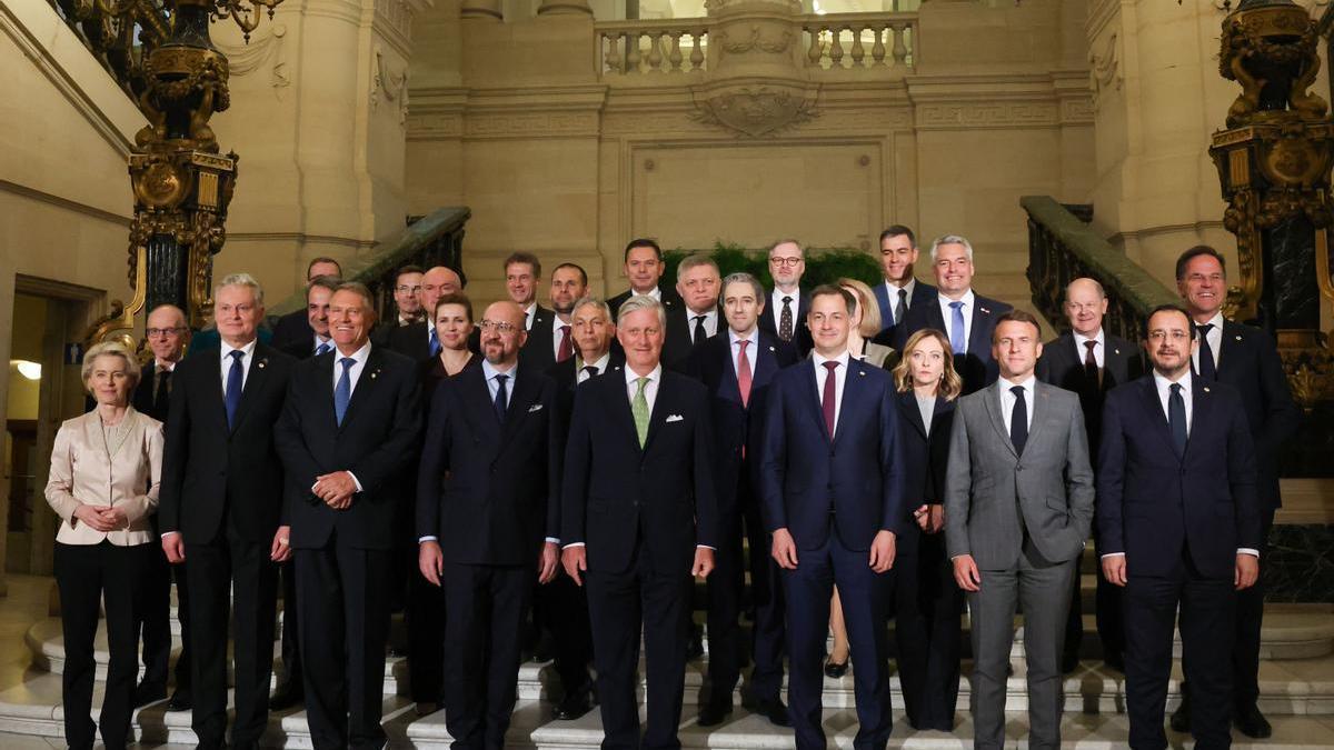 Los mandatarios de la UE en la última cumbre que se celebrará antes de las próximas elecciones europeas.