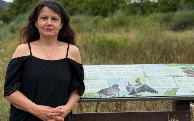 Gloria Vázquez en el humedal de Irita.