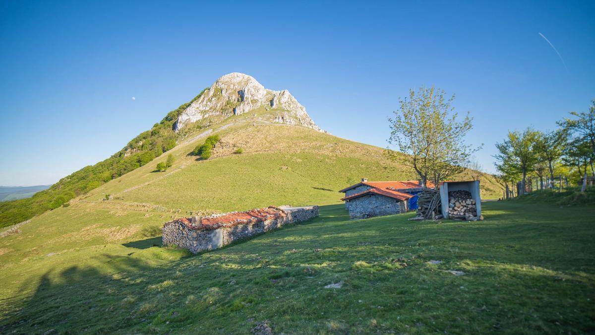 Monte Hernio
