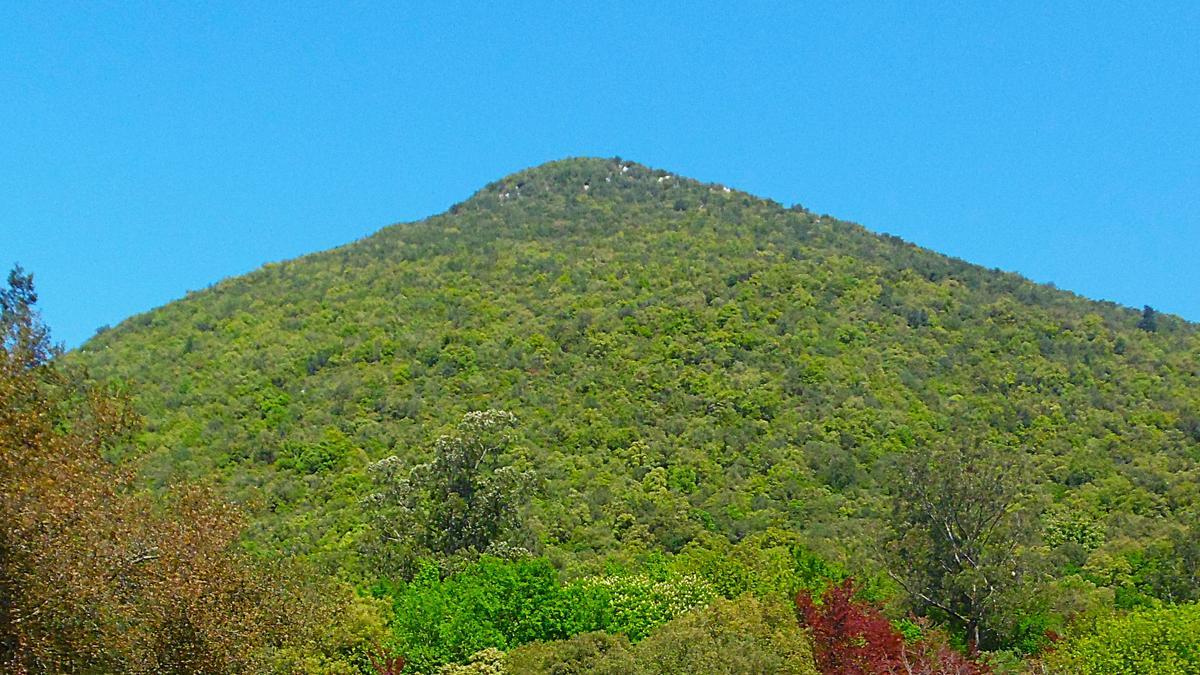 La majestuosidad del monte Ereñozar.