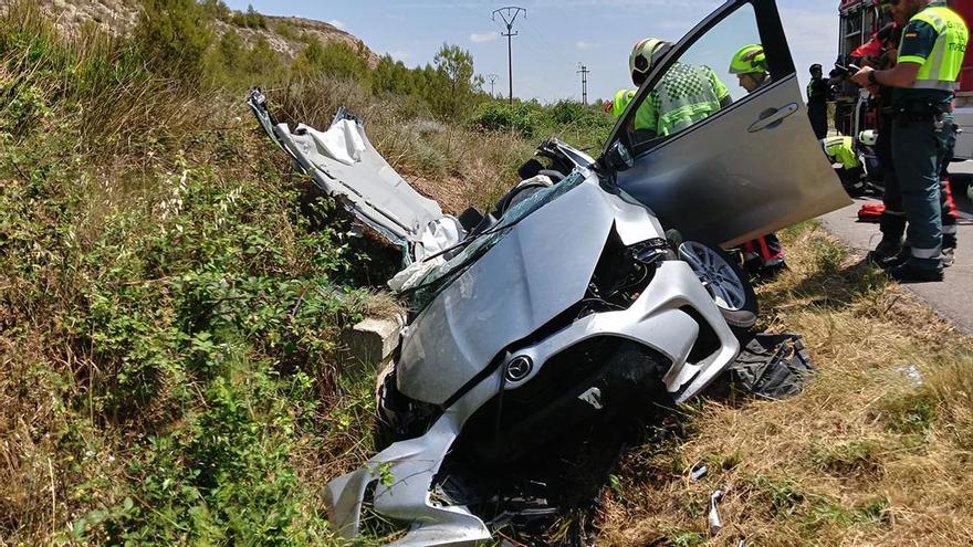 Turismo que conducía el hombre herido.