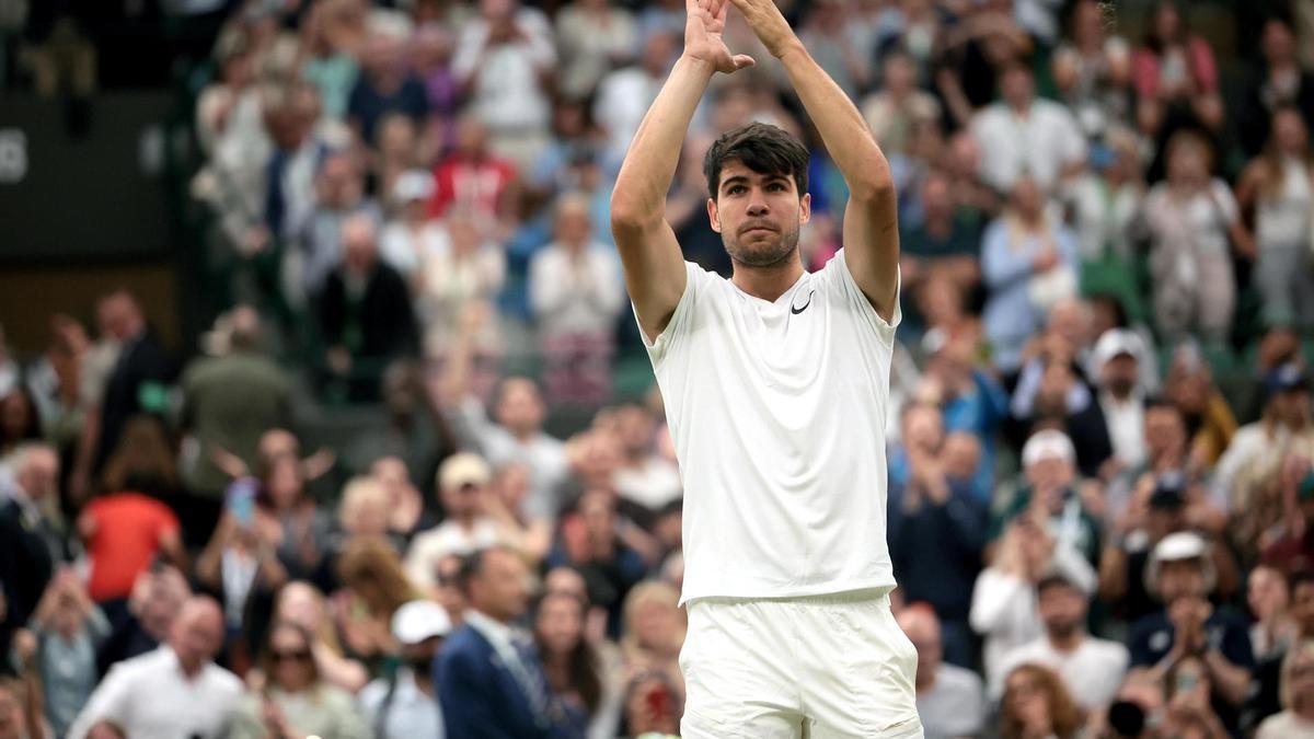 Carlos Alcaraz, tras vencer a Tommy Paul y conseguir el pase a semifinales de Wimbledon