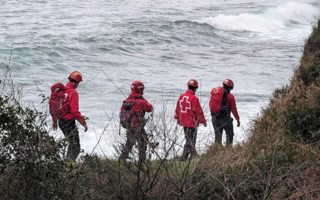 La Cruz Roja de Bizkaia participa en el dispositivo de búsqueda del exalcalde de Ispaster desaparecido desde el martes. / CRUZ ROJA BIZKAIA