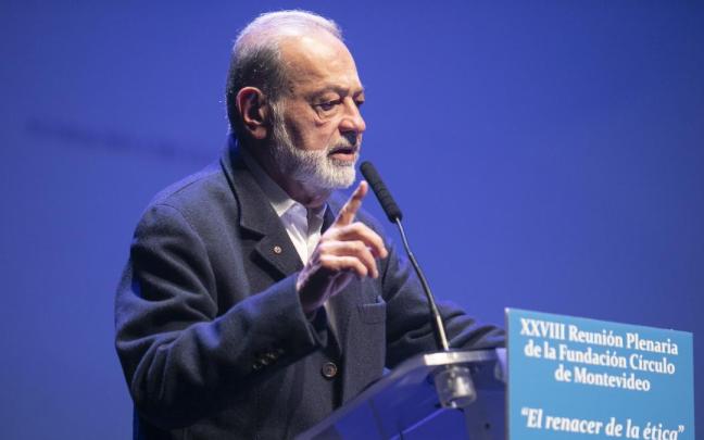 Carlos Slim participa en la XXVIII Reunión Plenaria de la Fundación Círculo de Montevideo.