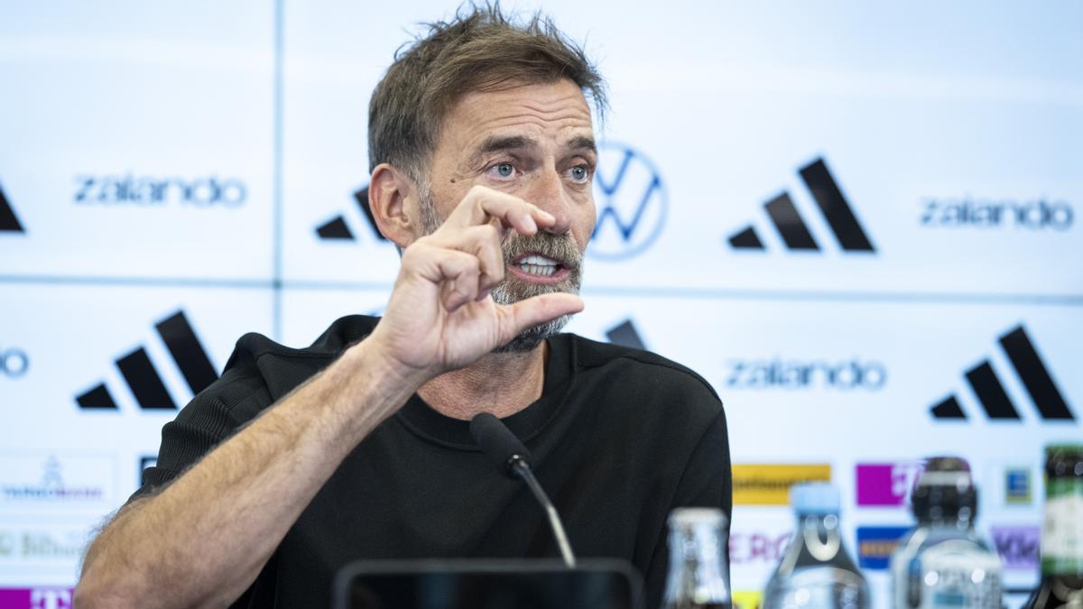 Klopp, durante su comparecencia ante los medios.