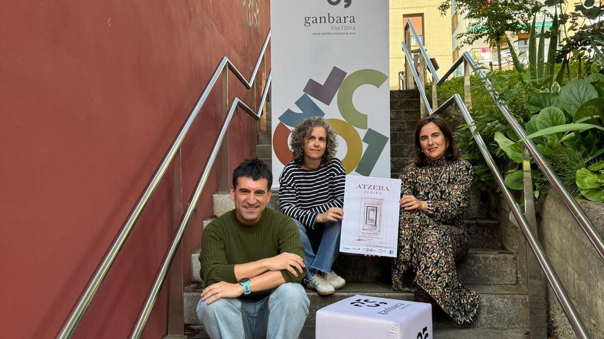 Presentación del concierto 'Atzera begira', dedicado a los y las socias.