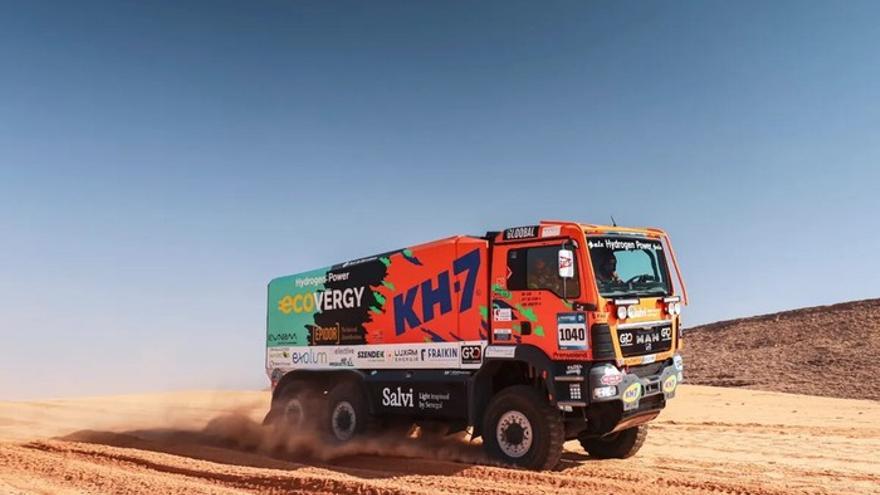 El primer camión híbrido de hidrógeno y eléctrico que participa en el Dakar.