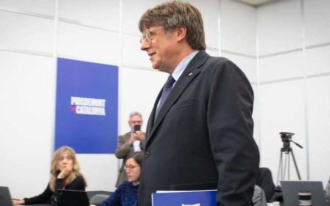 Carles Puigdemont, antes de su mitin diario en Argelès.